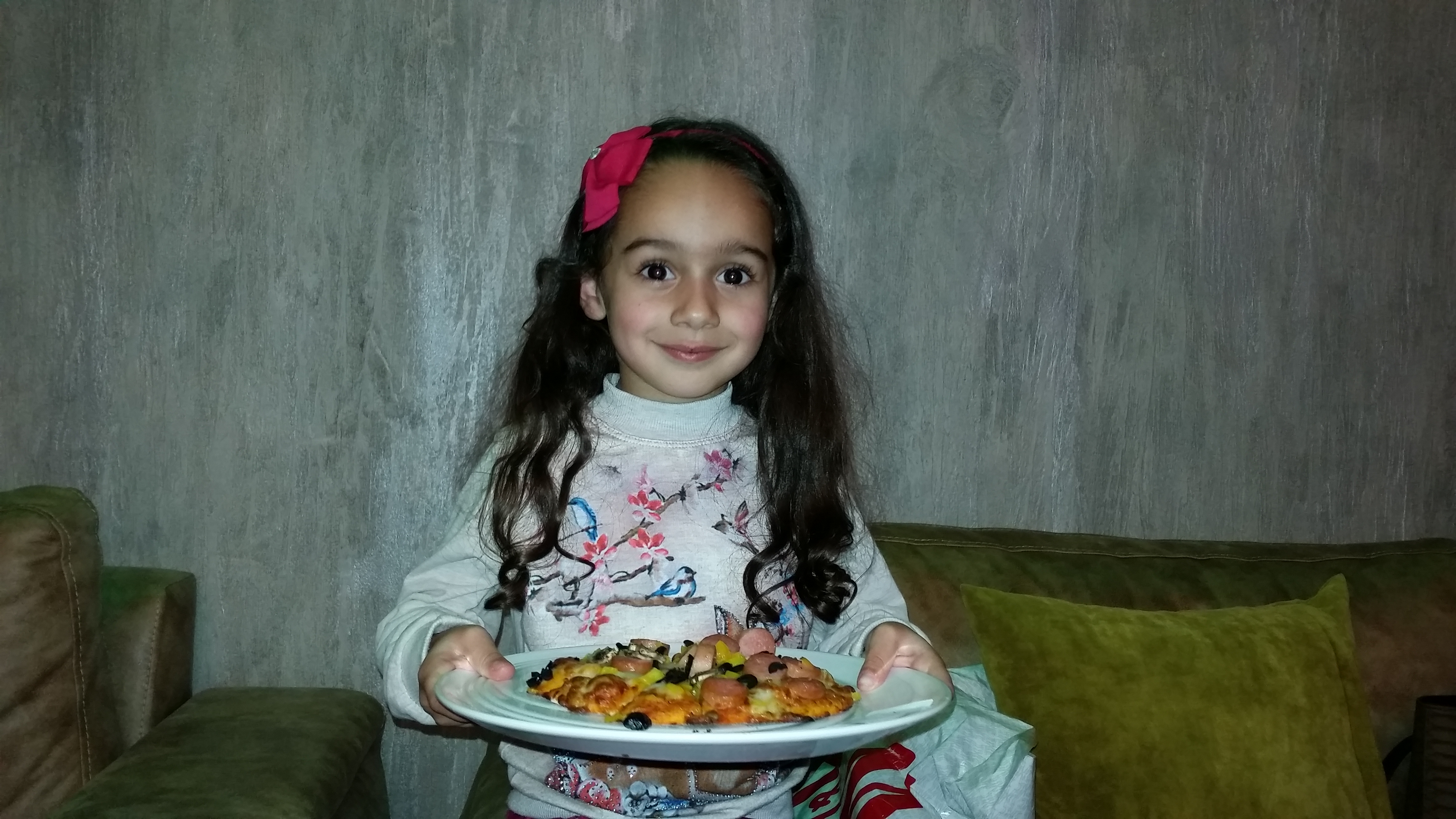 Mama Chicken — child photo for stylization