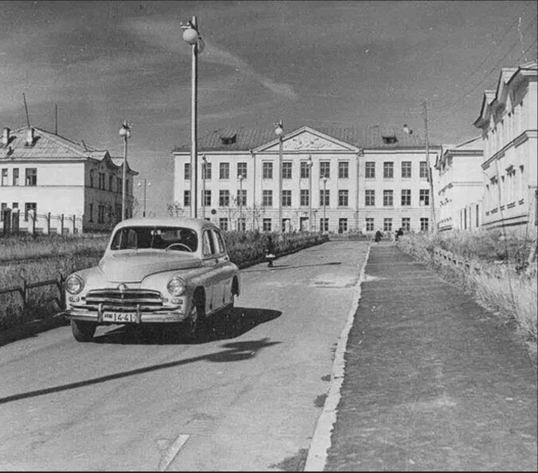 Reference image 1
