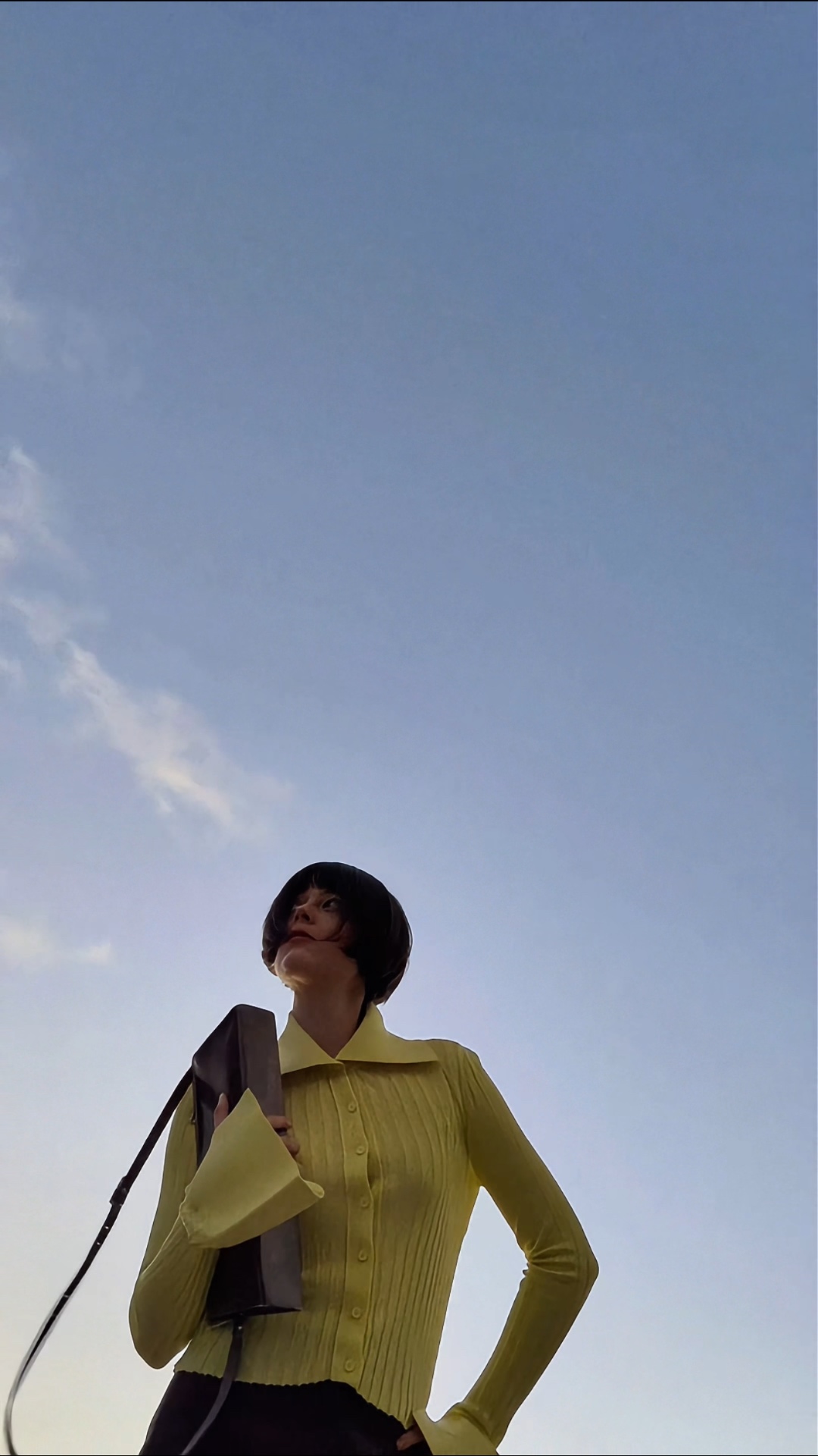 Create a clean cinematic transition from one camera angle to the next.
No zoom, no push-in or pul...