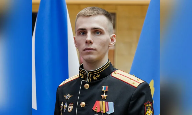 Pipeline node image upload