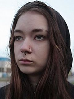 Пусть Юноша говорит девушке "Любимая Маша, ты у меня самая лучшая на земле". Они ходят вокруг пиз...
