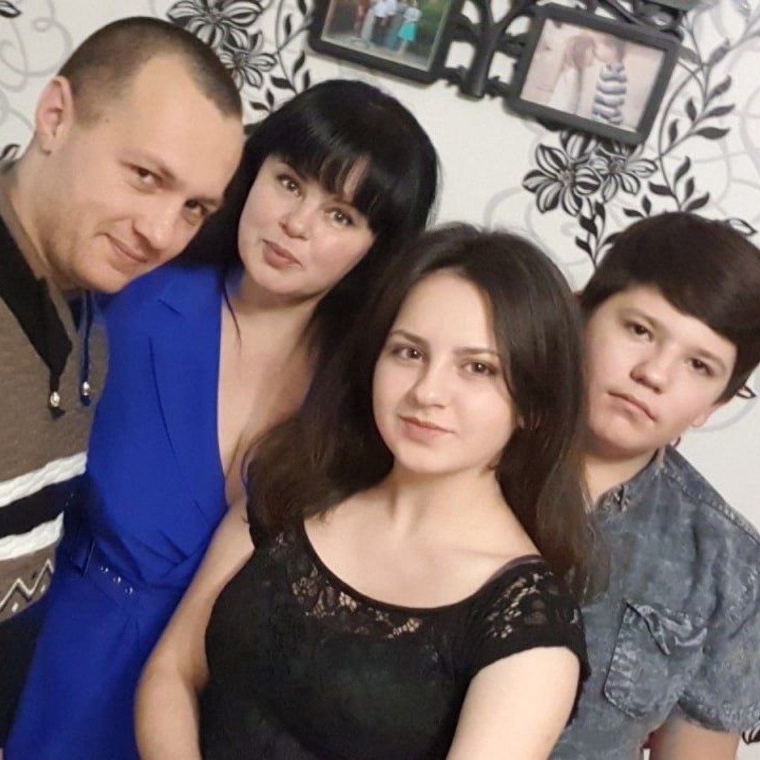 смотрят друг на друга