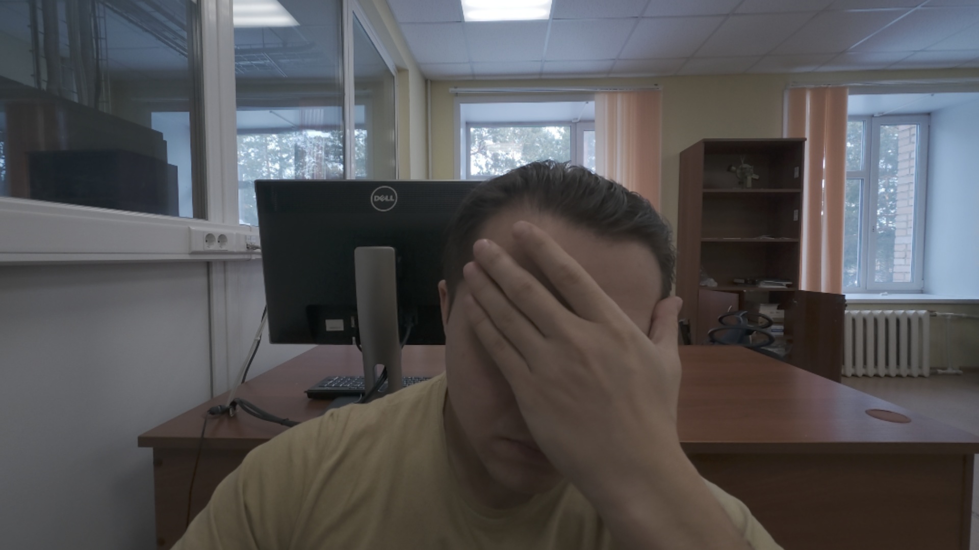 End frame for Kling v2.1 Pro video