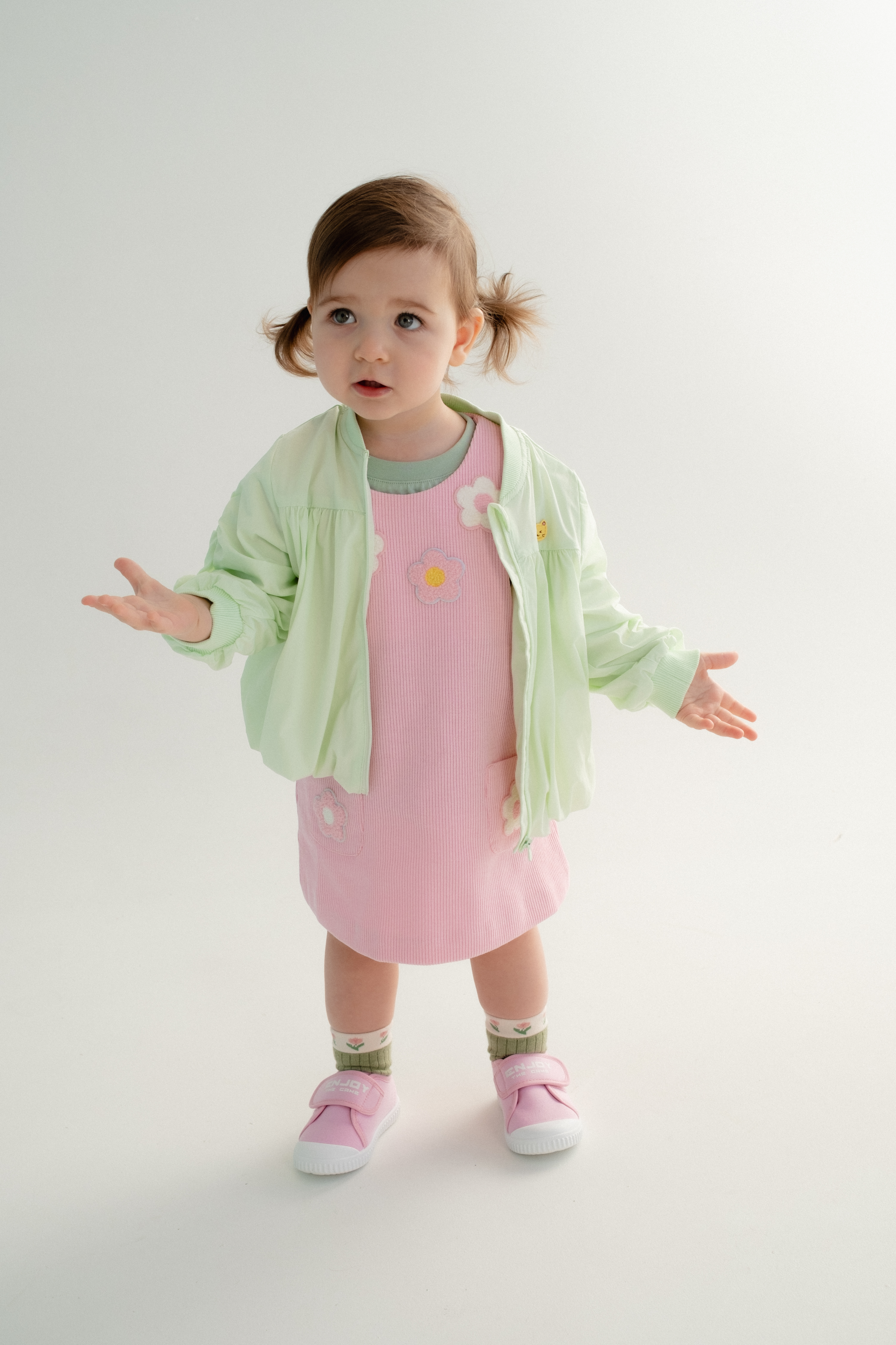 Mama Chicken — child photo for stylization