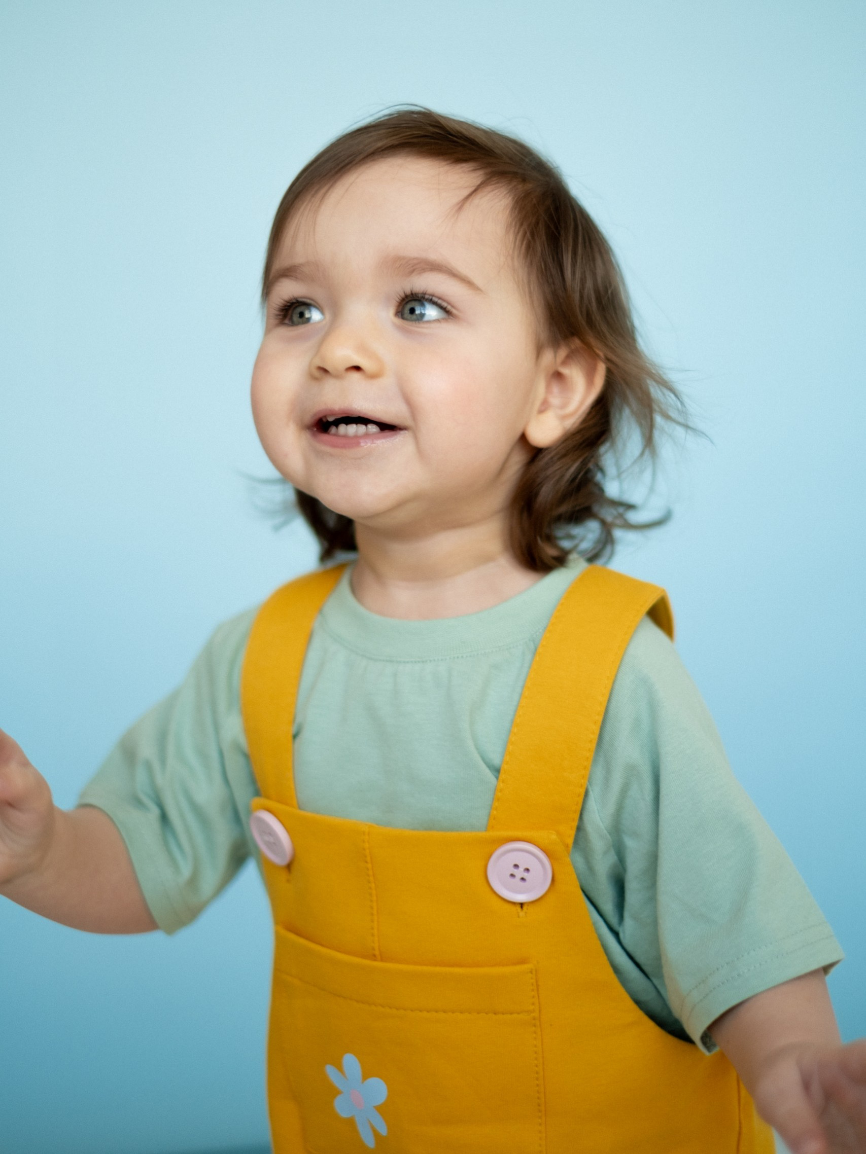 Mama Chicken — child photo for stylization