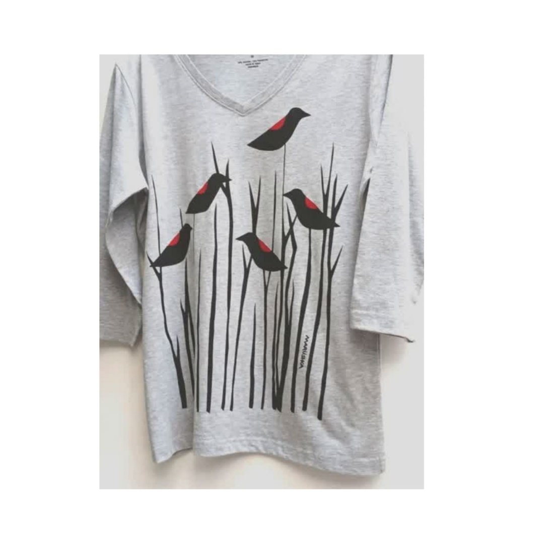 make the birds fly off the shirt and away