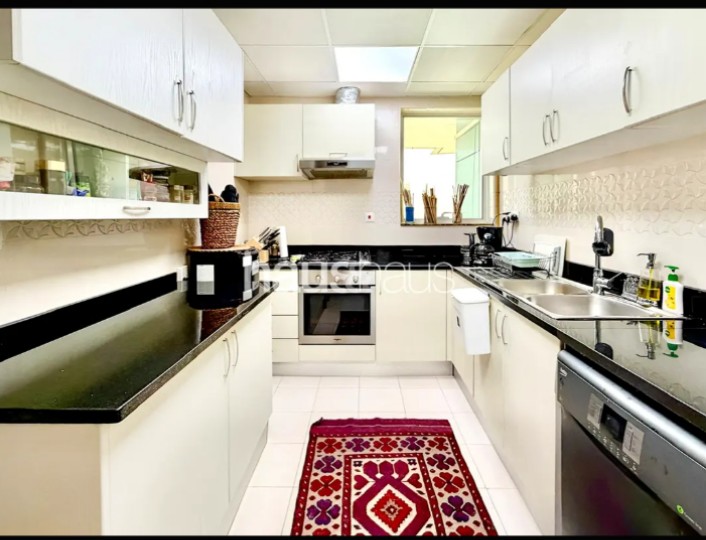 Reference image 1