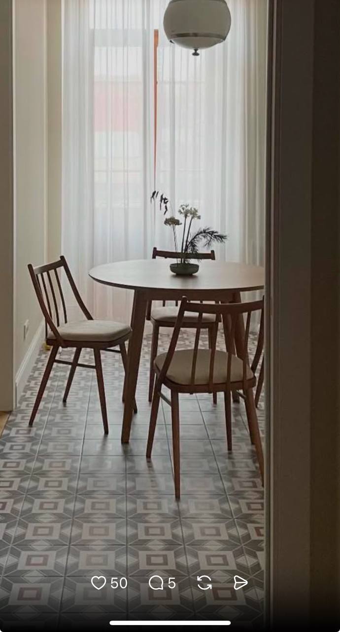 Reference image 1