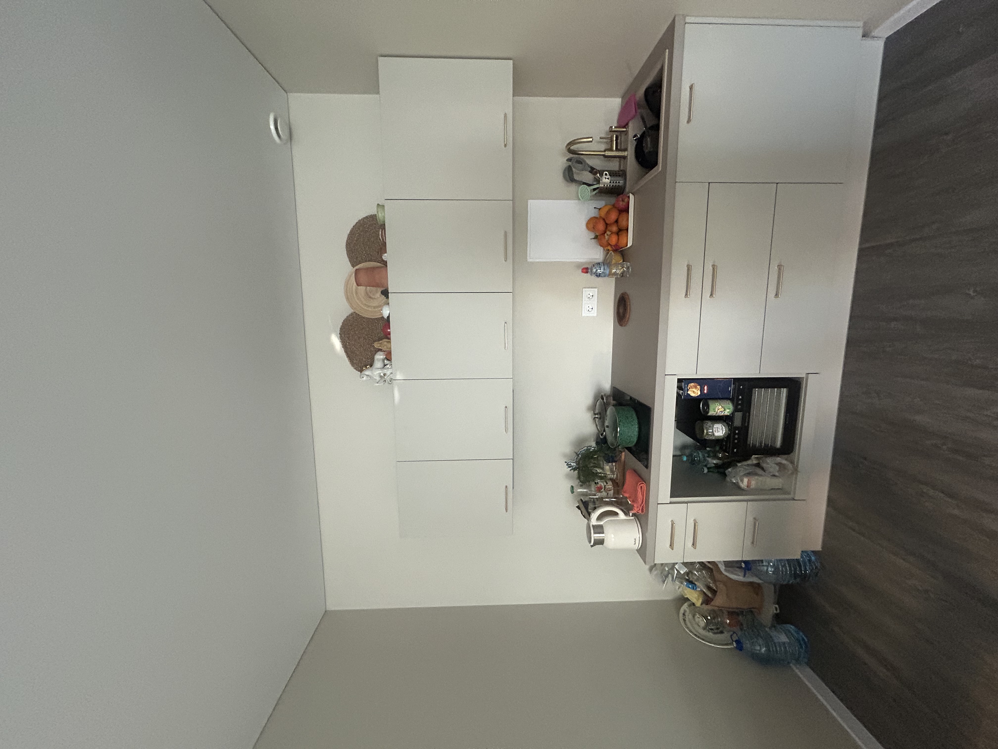 Reference image 1